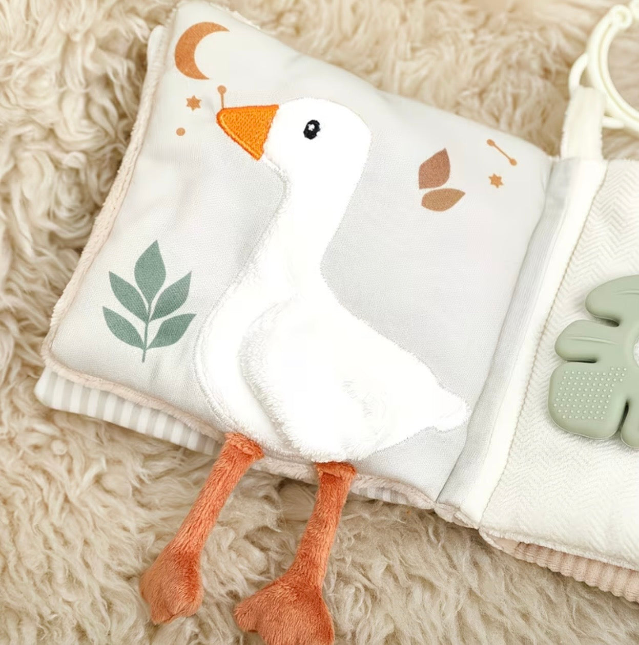 Soft Baby Crinkle Cloth Book Toy – Sensory Activity Toy -Bear