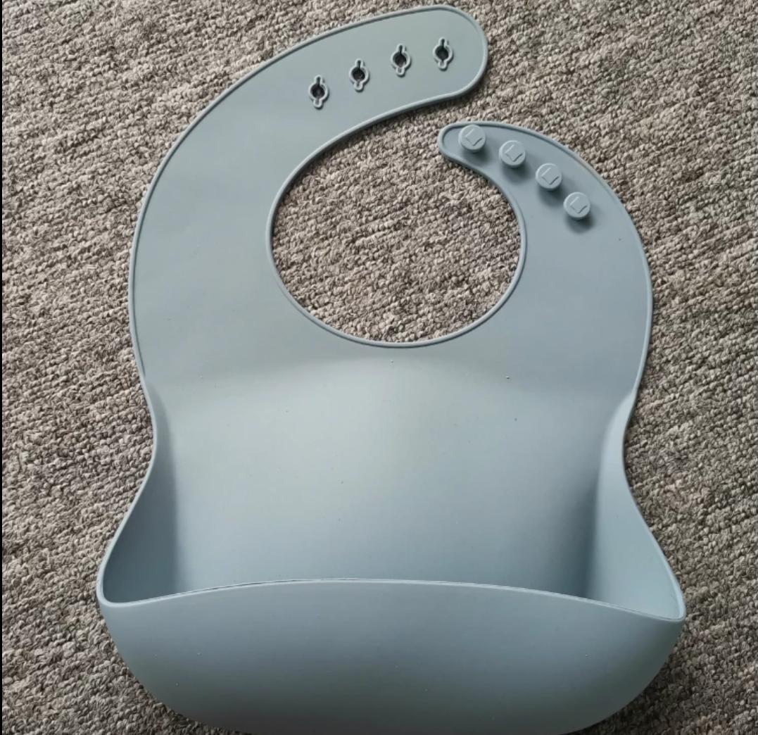 SILICON BIB - Maxims Baby Store