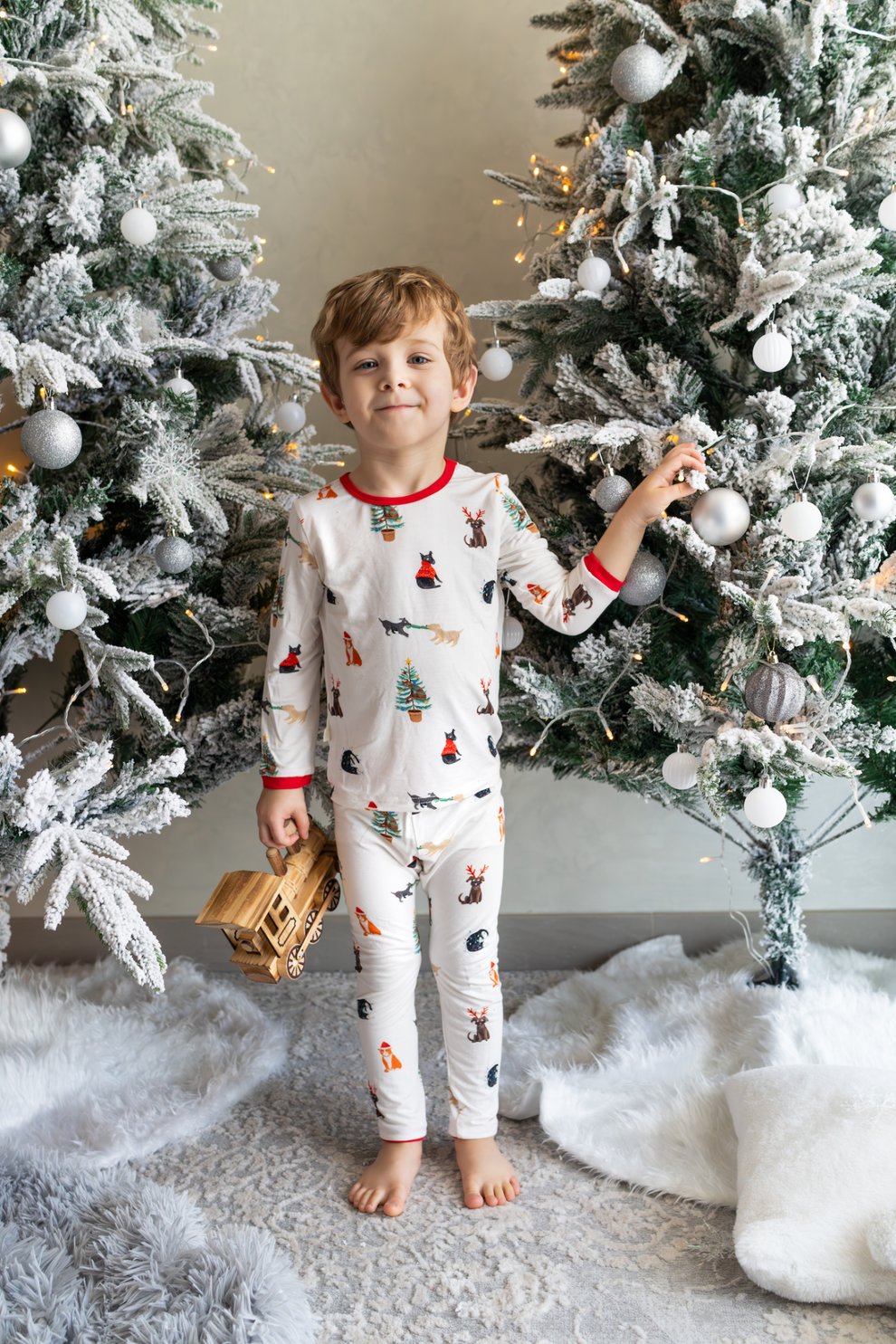 Bamboo Pajamas in Santa Paws