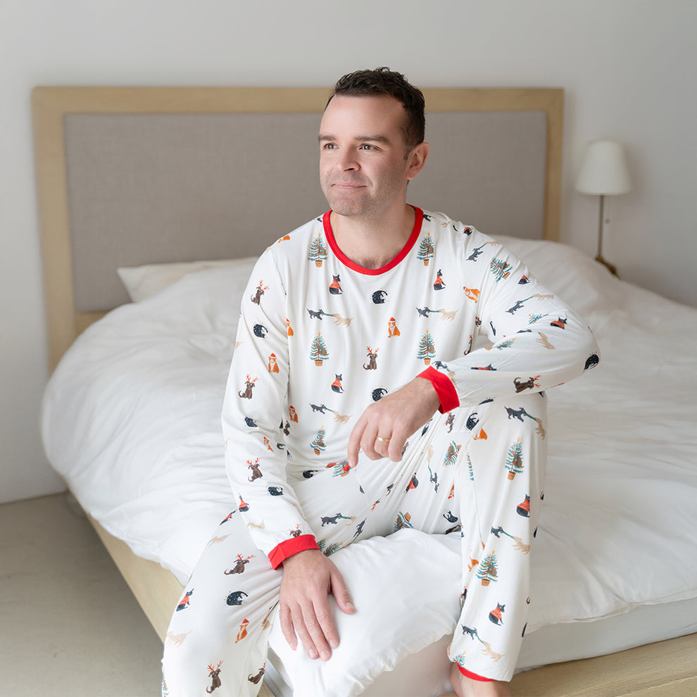 Adult Bamboo Pajamas in Santa Paws (Unisex)