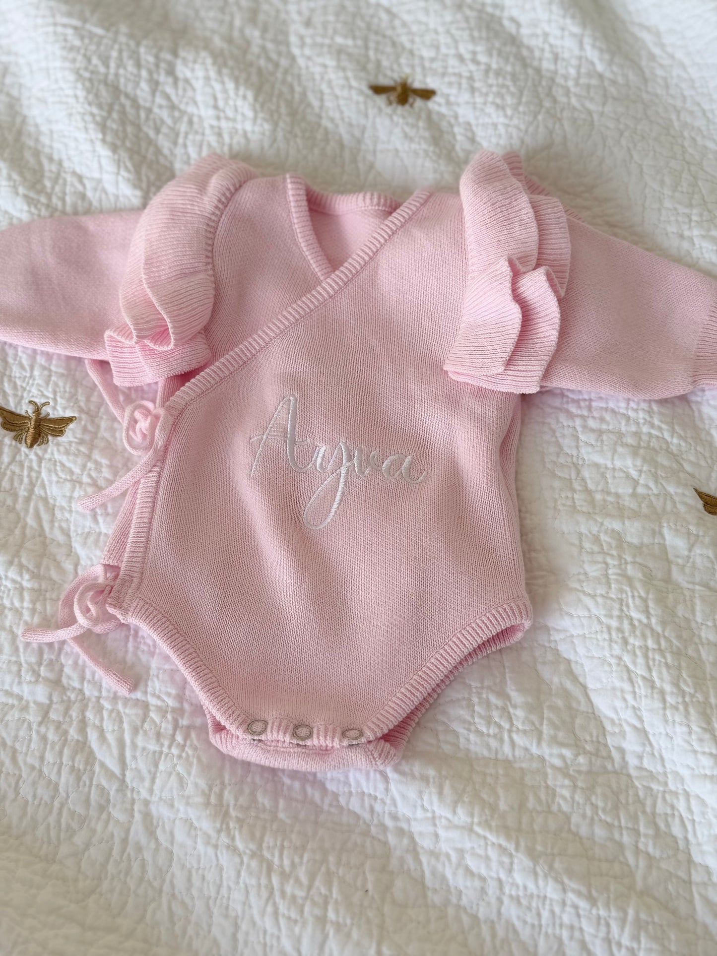 Personalised Knit Newborn Romper – Embroidered Baby Name Outfit