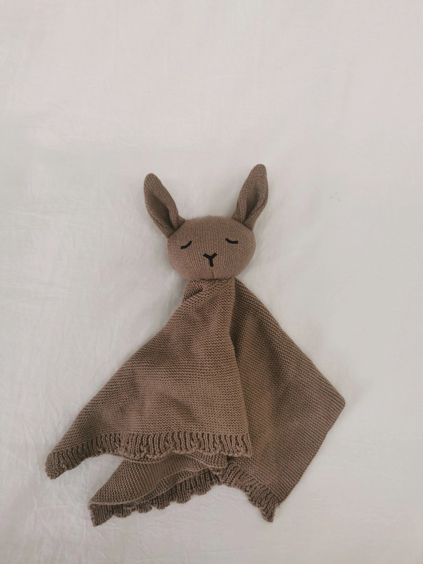 Scalloped Knitted Bunny Comforter Lovey Blanket