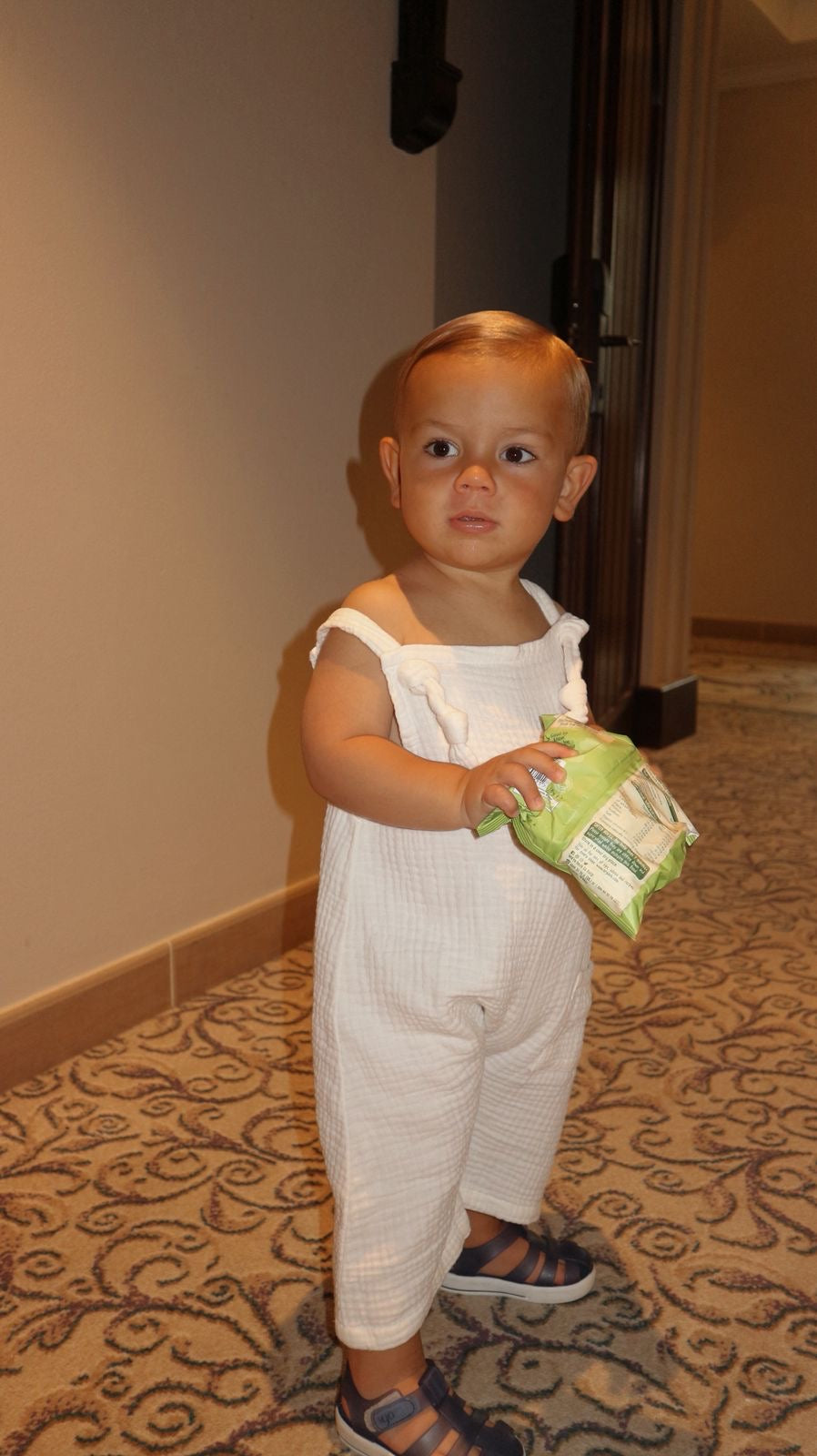 Arthur White Muslin Baby Romper Jumpsuit – Soft Cotton Sleeveless One-Piece