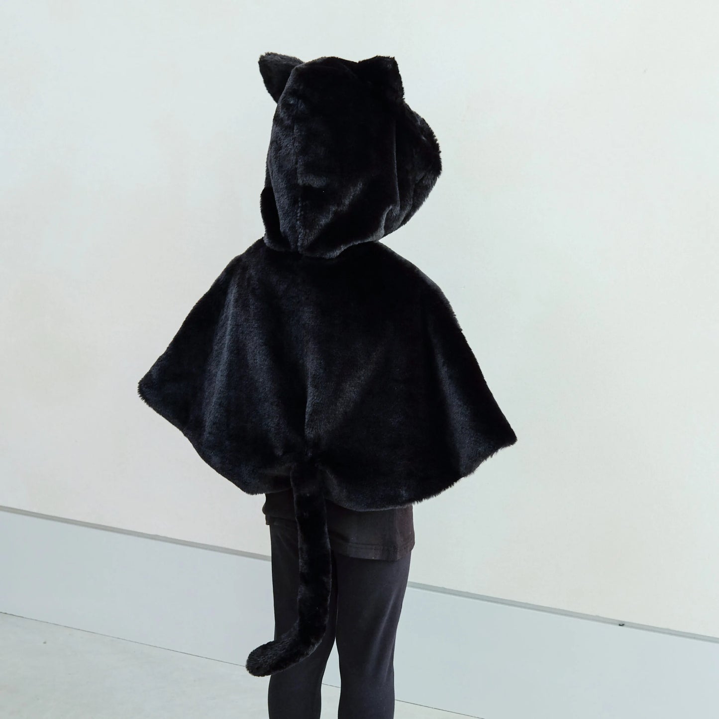 Black Cat Cape