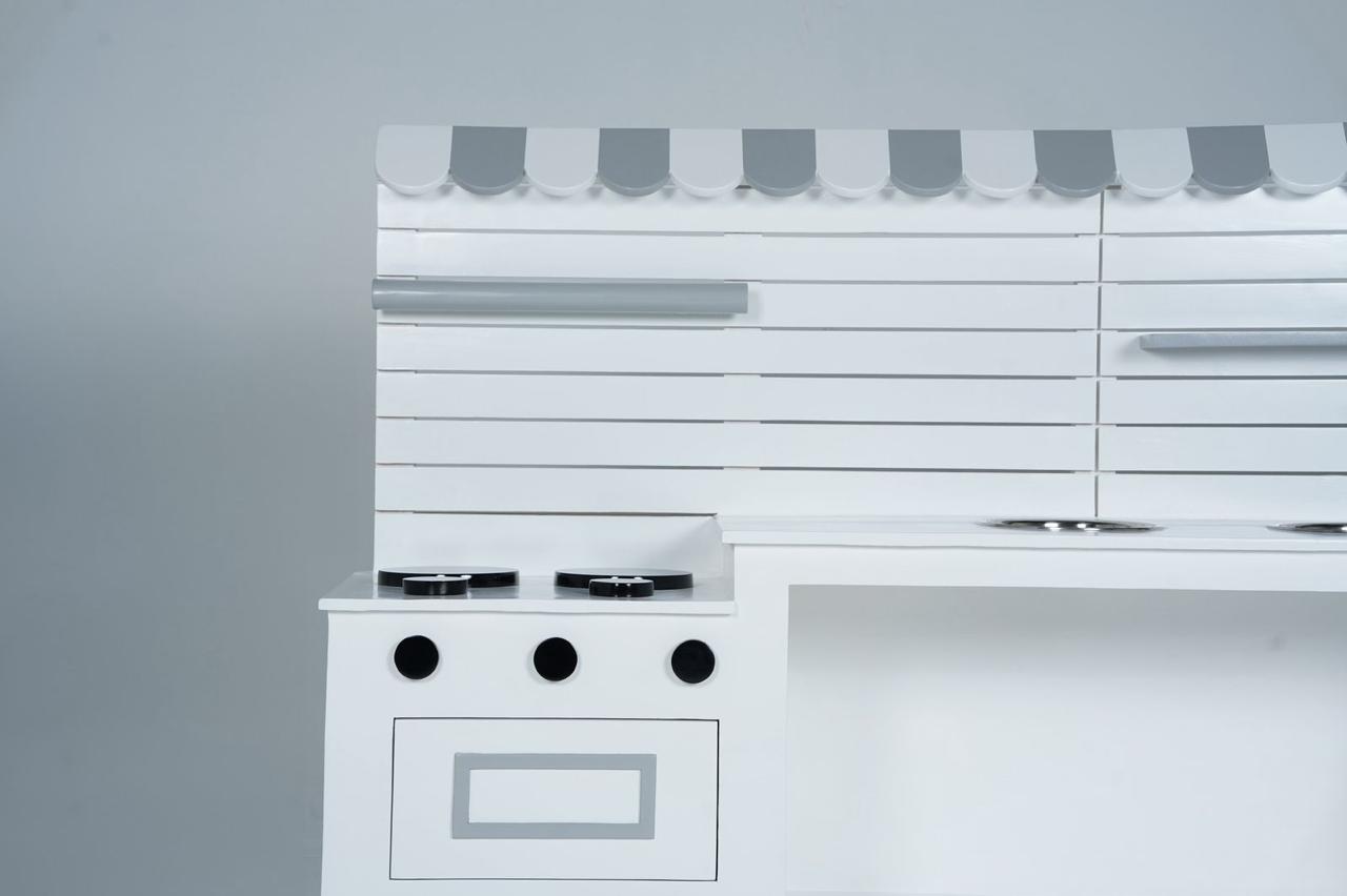 Zunairah Mud Kitchen