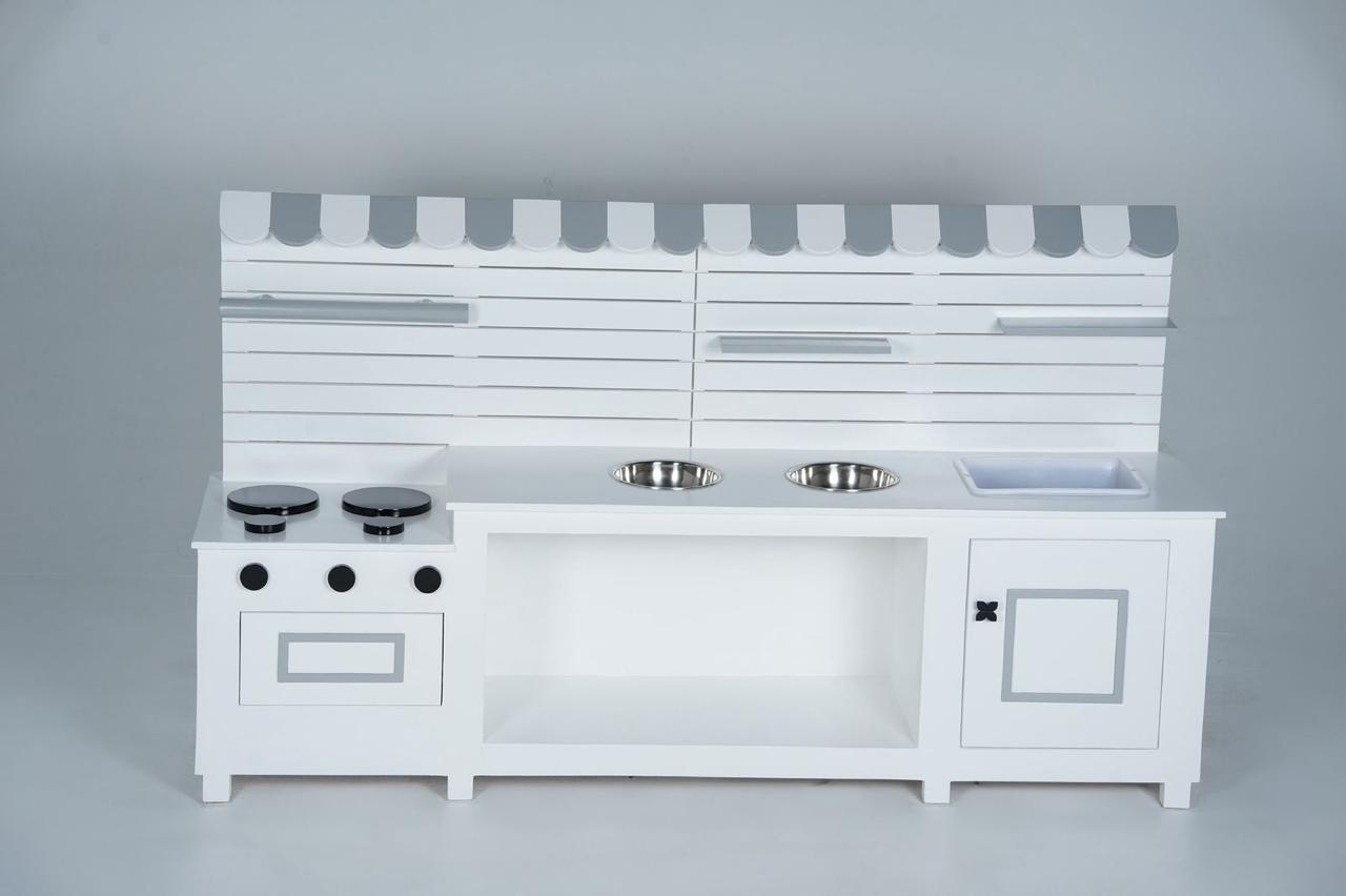 Zunairah Mud Kitchen