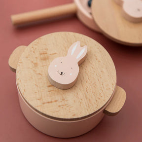 Trixie-wooden cooking set-Mrs.rabbit
